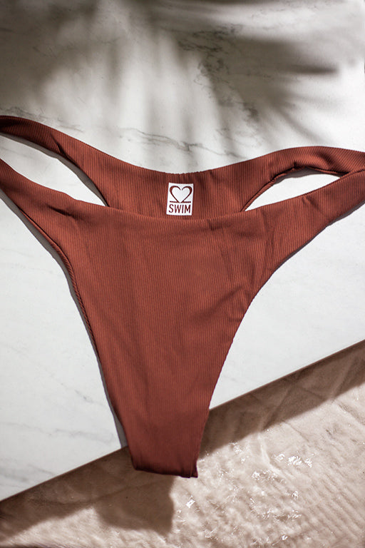 Nobu Ribbed Bottom